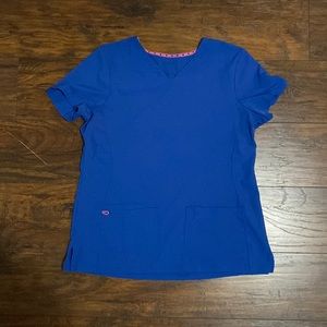 Heart soul scrub top